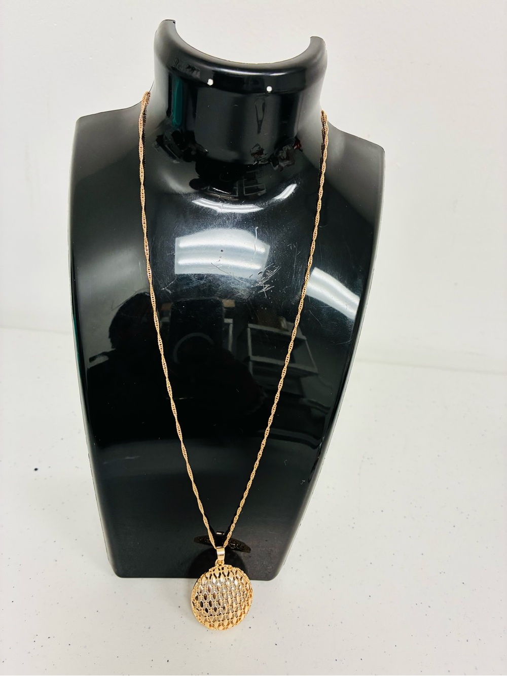 Gold-Tone Round Filigree Pendant Necklace - Women Jewelry #0034